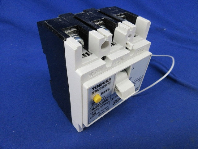 配線用遮断器3P2E30A(単3中性線欠相保護付)ビスなめり有 DNB532RPL