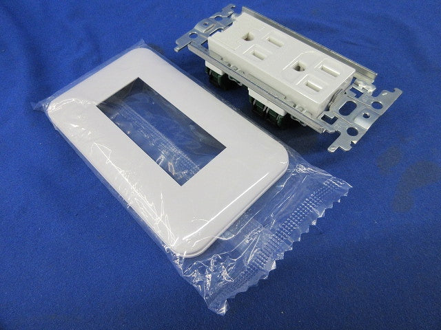 埋込コンセント(1組入) WTF113238W他