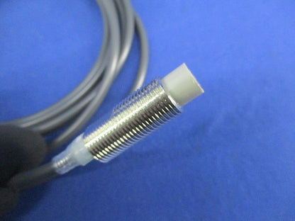 近接センサ E2E-X5ME1
