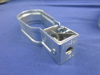 ボルト下吊り金具E型 (3個入) SRE-46