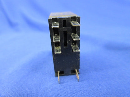 リレー(7個入) RJ2S-CL-D24