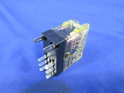 リレー(8個入) RJ2S-CL-D24