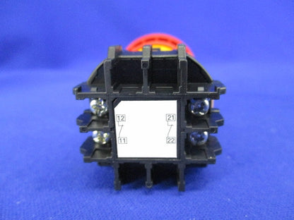 φ22 非常停止用押ボタンスイッチ(リターン)赤 XW1E