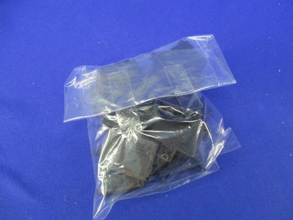ねじ止め用多連式絶縁キャップ(12個入) OA-QTM34