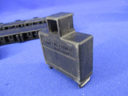 ねじ止め用多連式絶縁キャップ(12個入) OA-QTM34