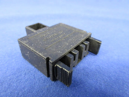 ねじ止め用多連式絶縁キャップ(6個入) OA-QTM33