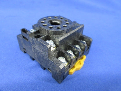 共用ソケット 表面接続ソケット(4個入) PF113A