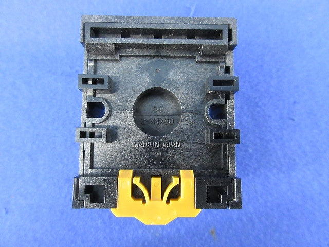 共用ソケット 表面接続ソケット(4個入) PF113A