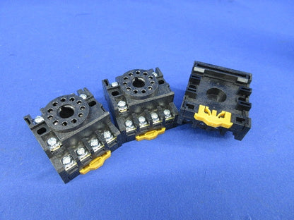 共用ソケット 表面接続ソケット(3個入) PF113A