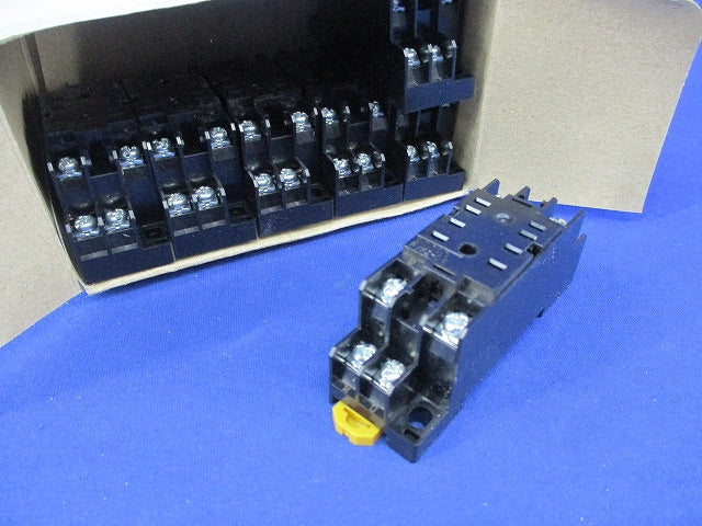 表面接続角型ソケット(リレー用)(7個入) PYFZ-08