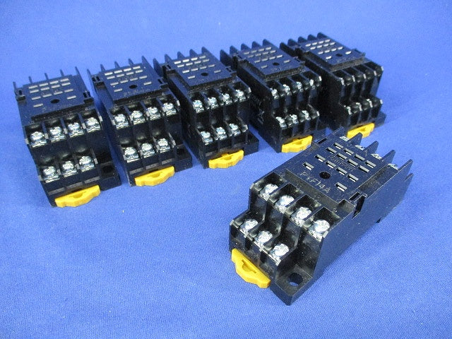 共用ソケット(6個入) PYF14A