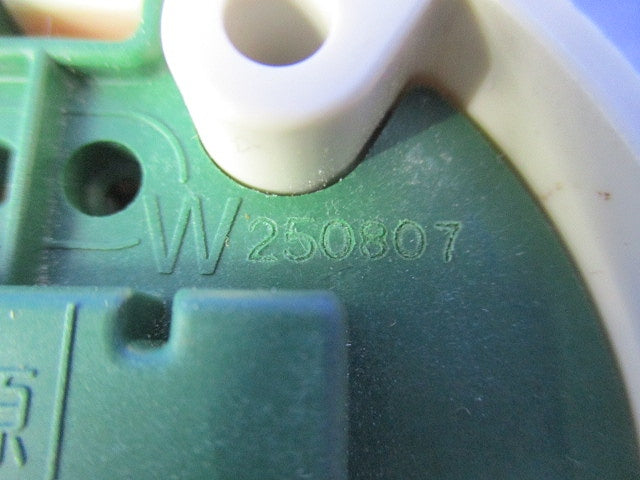 コンセント付丸型引掛シーリング(9個入) WG4425