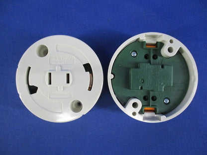コンセント付丸型引掛シーリング(9個入) WG4425