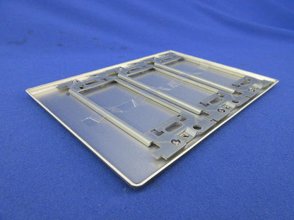 新金属カバープレート3連(取付枠付)(5枚入) WN7593