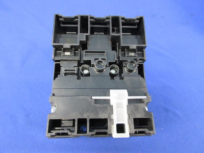 ノーヒューズブレーカ3P3E20A NF30-KC
