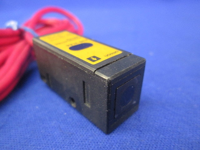アンプ内蔵形光電センサ(2m) E3S-2LE4