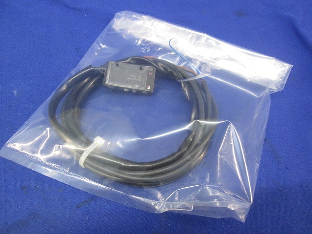 中型アンプ内蔵光電センサ(コード1.5m入) E3S-AR11