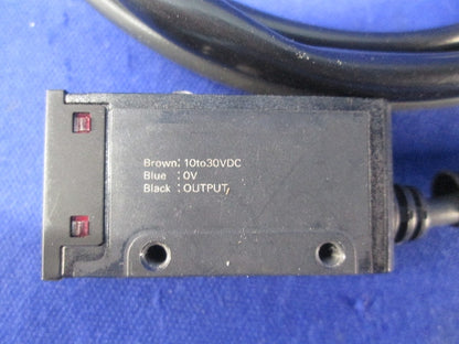 中型アンプ内蔵光電センサ(コード1.5m入) E3S-AR11