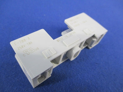 ヒューズホルダー(2組入) F-700-A+F-700-FC1