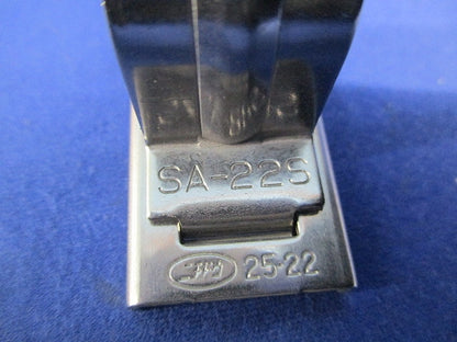 サドルエース(10個入)(ステンレス)プラグボルト２コ不足 SA-22S