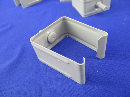 レースウェイ 開口上向き用器具取付金具(ステンレス)(19個入) DK2UK-6