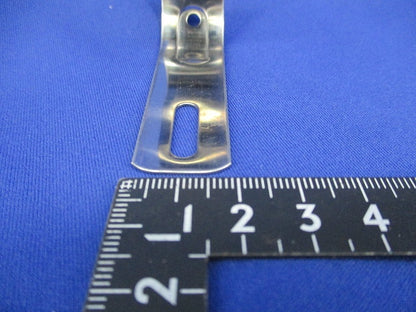 V.V.R用片サドル(ステンレス)(43個入) SS-23-28