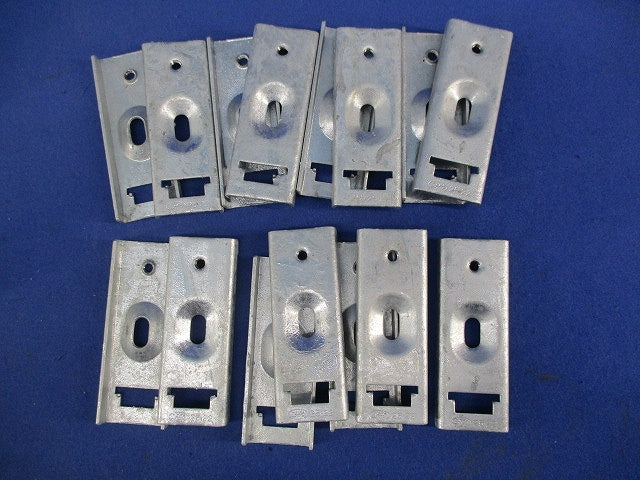 サドルエース(亜鉛)(15個入)(ネジ不足有) SA-22Z
