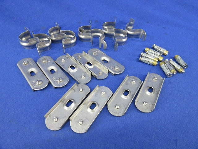 サドルベース(ステンレス)(9個入) SBS025S