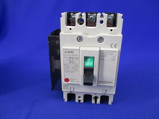 ノーヒューズブレーカ 3P30A NF63-SV