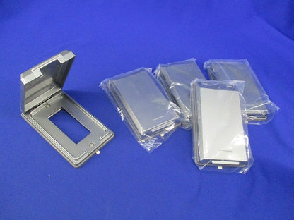 金属防滴プレート3コ用(カギ無)(5個入) WN7803K