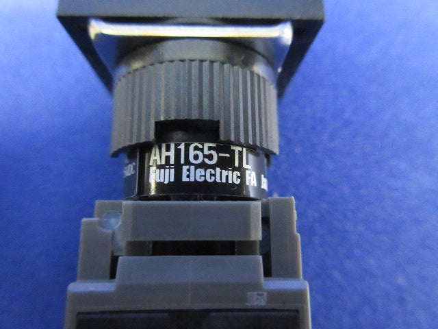 照光押しボタンスイッチ(白)(4個入) AH165-TL