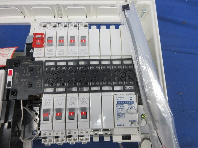 ヤエコンパネル住宅用分電盤3P40A EF105-8R他