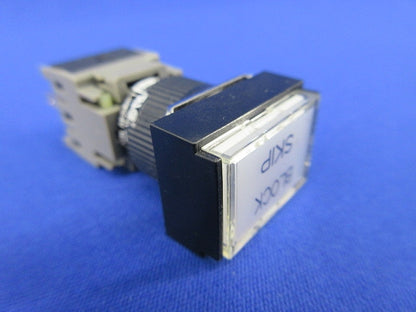 照光押しボタンスイッチ(白)(2個入) AH165-TL