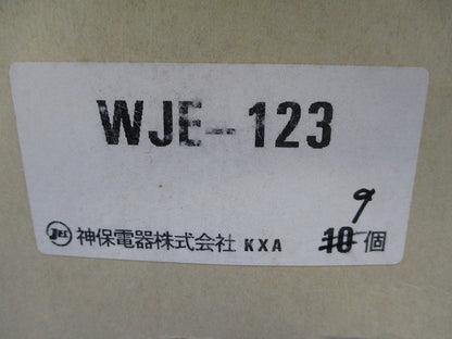 Wideシリーズ コンセントプレート3連用(9個入) WJE-123
