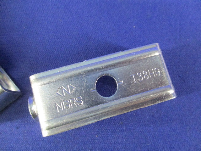 二重天井用金具(30個入) T38H9H