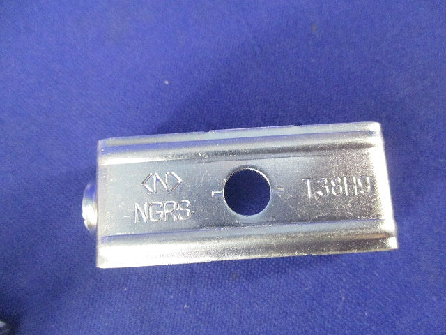 二重天井用金具(30個入) T38H9H