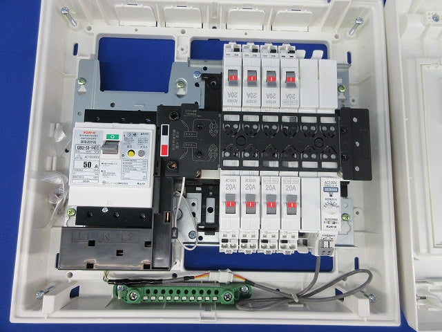 ヤエコンパネル住宅用分電盤3P50A(逆相) EF105-8G他