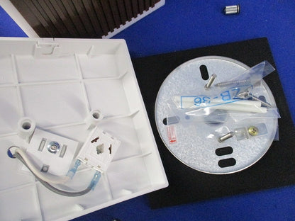LEDポーチライト本体・LED電球セット(E17)(電球色) OG041723他