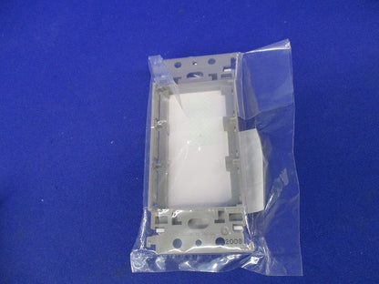 ブランクカバー(取付枠付)(6個入)(ホワイト) WT6191W