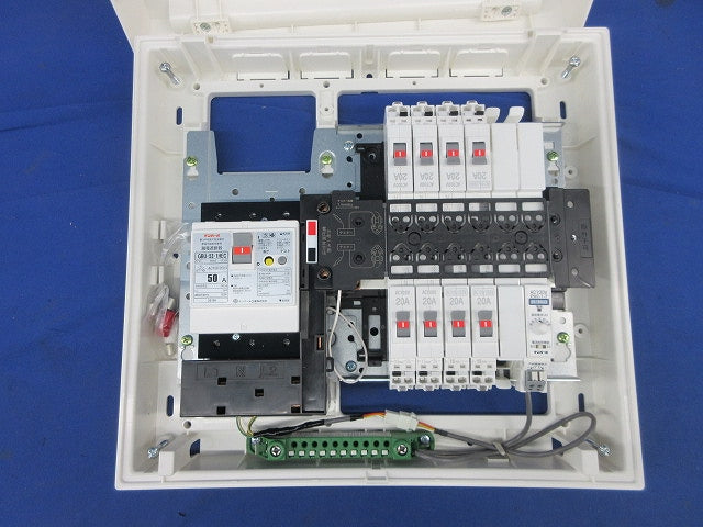 住宅用分電盤3P50A EF105-8G他