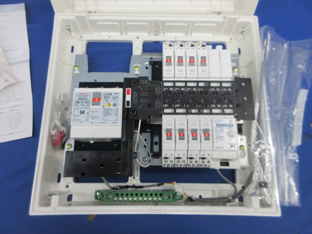 住宅用分電盤3P50A EF105-8G他