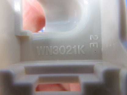 テレホンガイド(22個入)(ホワイト) WN3021K