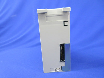 プログラマブルコントローラ 電源ユニット(ジャンク品) CS1D-PA207R