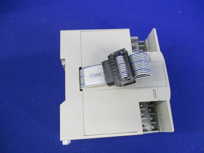 出力増設ブロック FX2N-16EYT