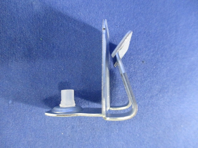 ボイド止め金具(38個入) BK-S