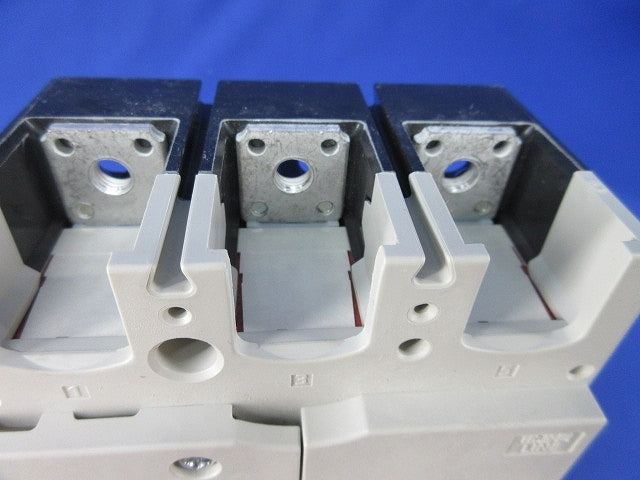 漏電遮断器3P3E150A NV250-CV
