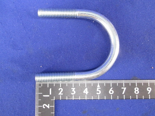 U字ボルトM8(ネジ30mm)６個入(内4個ナット付き・２個ナット不足) M8