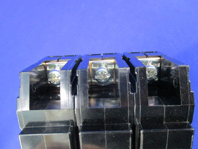 サーキットブレーカー3P30A(ジャンク品) BBK330K