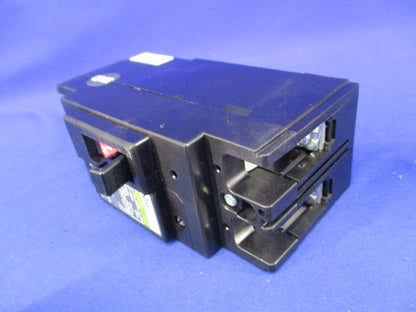 サーキットブレーカ2P20A NE52A