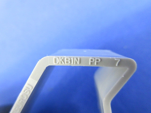 電線保持具(レースウェイ用)(20個入) DKB1N